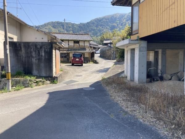4DK Traditional House for Sale in Omishima, Imabari, Ehime - Thumbnail 2