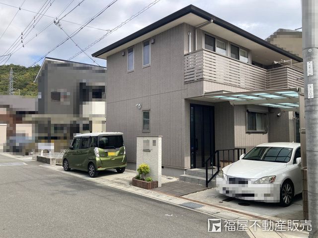 Modern 3LDK House in Himeji, Hyogo | Hebel Haus Construction - Thumbnail 2