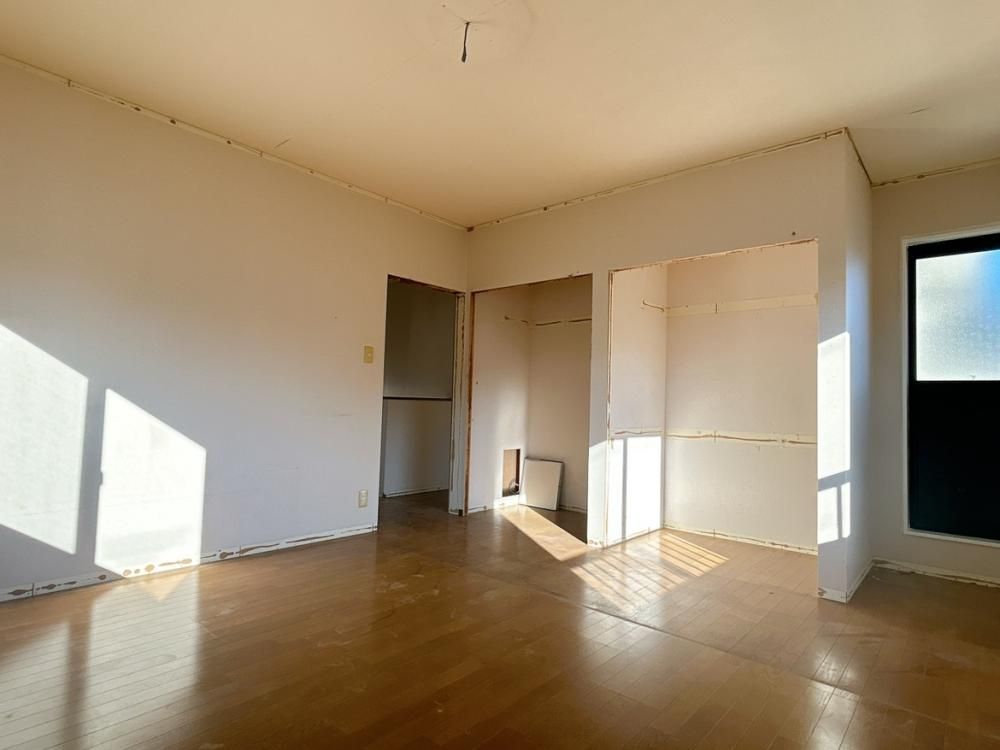 Renovated 4LDK House in Yufu, Oita - 118.22 sqm - Thumbnail 4