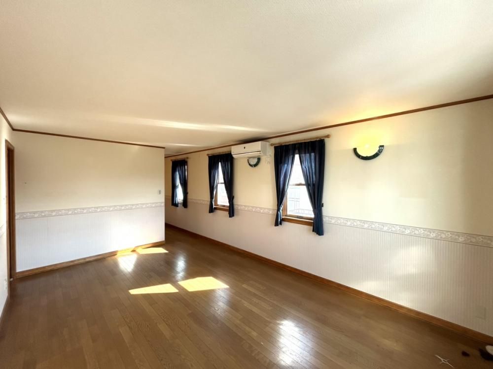 4SLDK Detached House for Sale in Date, Hokkaido - Renovated - Thumbnail 4