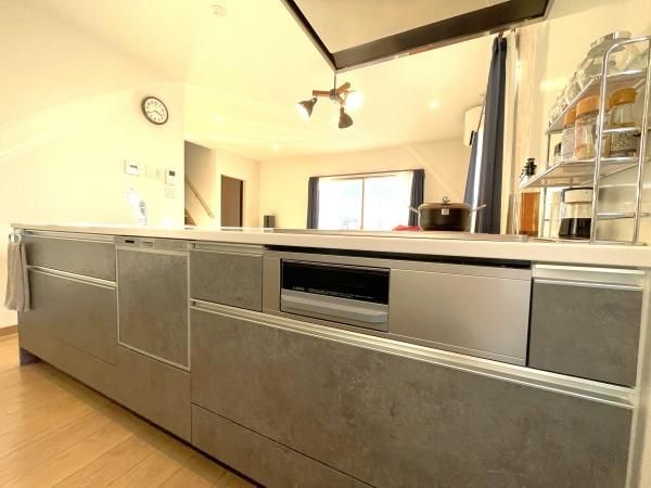 Modern 3LDK House with Solar & Battery in Oita City - Thumbnail 4