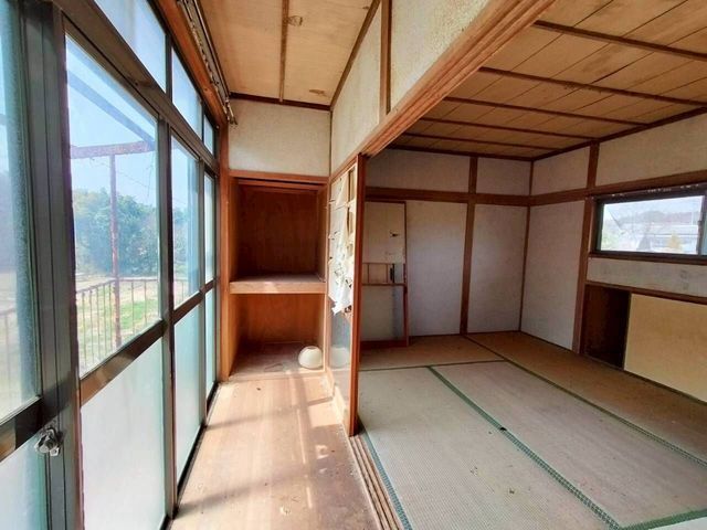 3DK House for Sale in Hiji, Oita - 87.17 sqm on 960 sqm Lot - Thumbnail 4