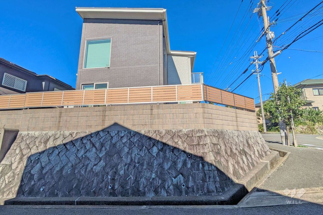 Modern 3LDK House with Solar Power in Ibaraki, Osaka - Thumbnail 3