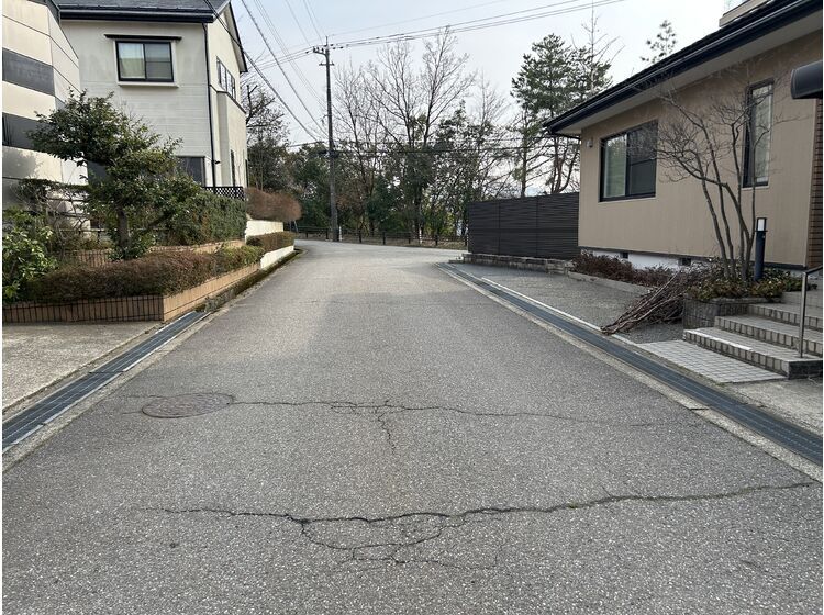 4LDK House for Sale in Kanazawa, Ishikawa – 155 sqm - Thumbnail 2