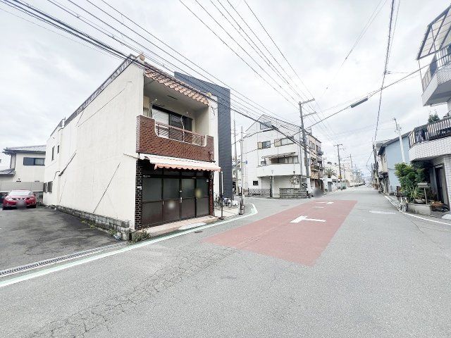 8DK Steel-Frame House for Sale in Ikuno Ward, Osaka - Thumbnail 3