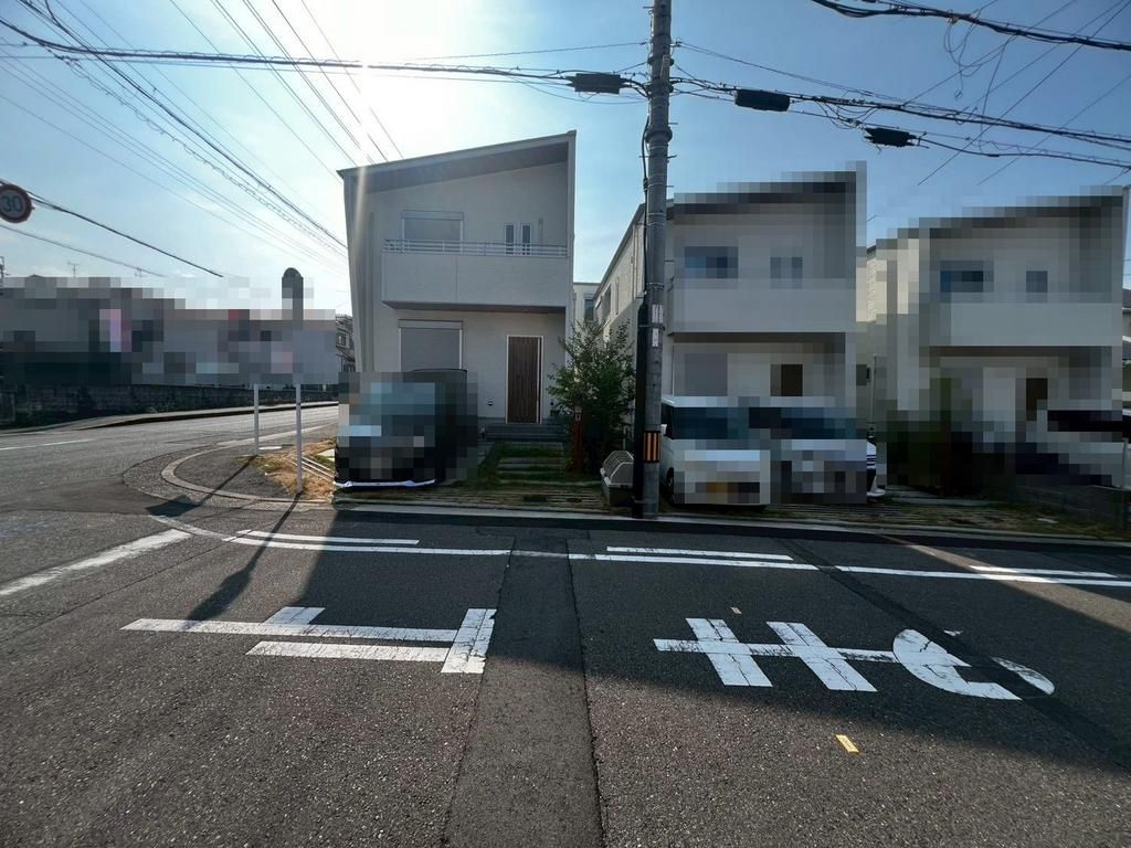 Modern 4LDK House in Sakai, Osaka | 2019 Build, Corner Lot - Thumbnail 3