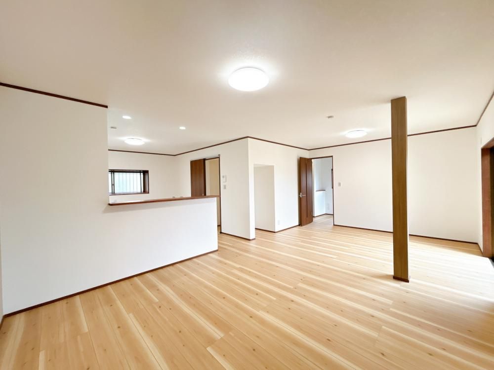 Renovated 3LDK House in Suzuka, Mie - 95.22 sqm - Thumbnail 2
