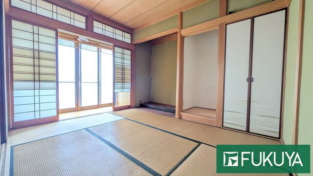 5-Bedroom Detached House for Sale in Himeji, Hyogo - Thumbnail 3
