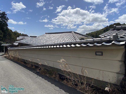 4LDK Detached House 611 sqm Land in Kita-ku, Kyoto - Thumbnail 2