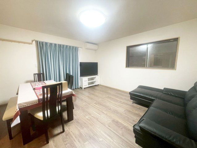 Modern 4LDK House Near Bentencho Station, Osaka - Thumbnail 4