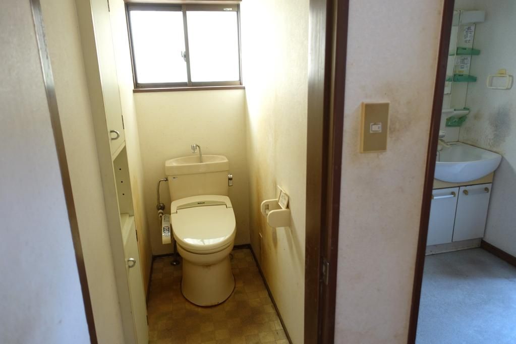 4LDK Detached House for Sale in Kinokawa, Wakayama - Thumbnail 3