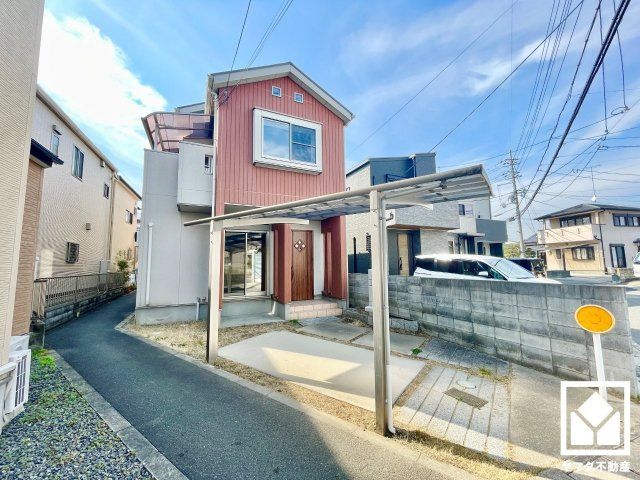 4LDK Renovated House for Sale in Fushimi-ku, Kyoto - Thumbnail 2