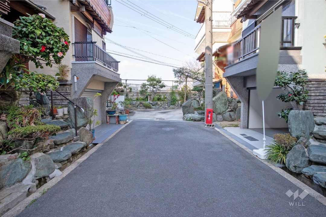 4DK Detached House for Sale in Higashiyodogawa-ku, Osaka - Thumbnail 2