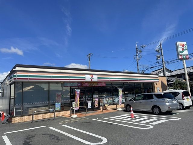 5LDK+S Detached House for Sale in Yokkaichi, Mie - Thumbnail 4