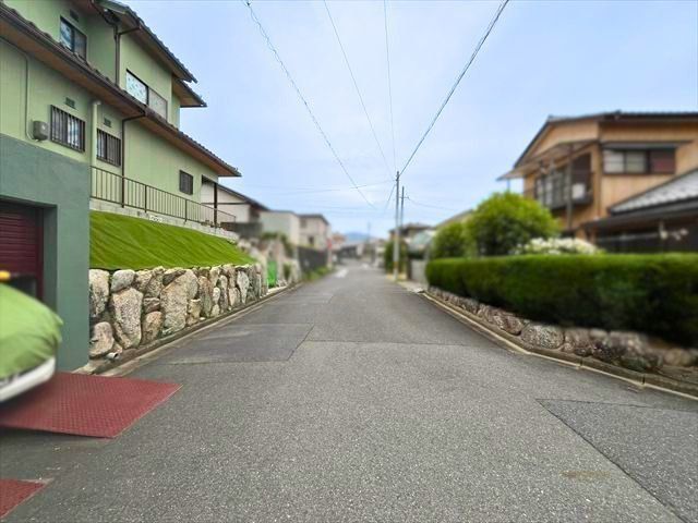 5LDK+S Detached House for Sale in Yokkaichi, Mie - Thumbnail 2