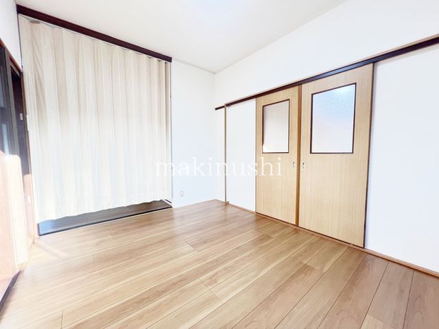 4LDK Detached House for Sale in Izumi, Osaka - Near Komyoike Station - Thumbnail 4