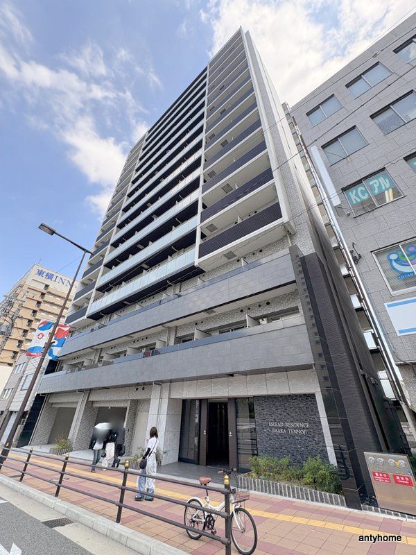 Eslead Residence Osaka Tennoji - 15-Story Apartment in Abeno-ku, Osaka - Thumbnail 2