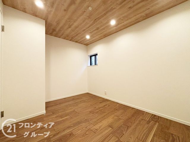 Renovated 3LDK Modern House in Hirakata, Osaka - Thumbnail 4