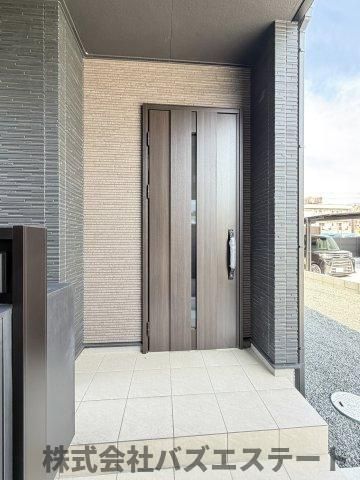 4LDK House for Sale in Himeji, Hyogo - 105 sqm - Thumbnail 2