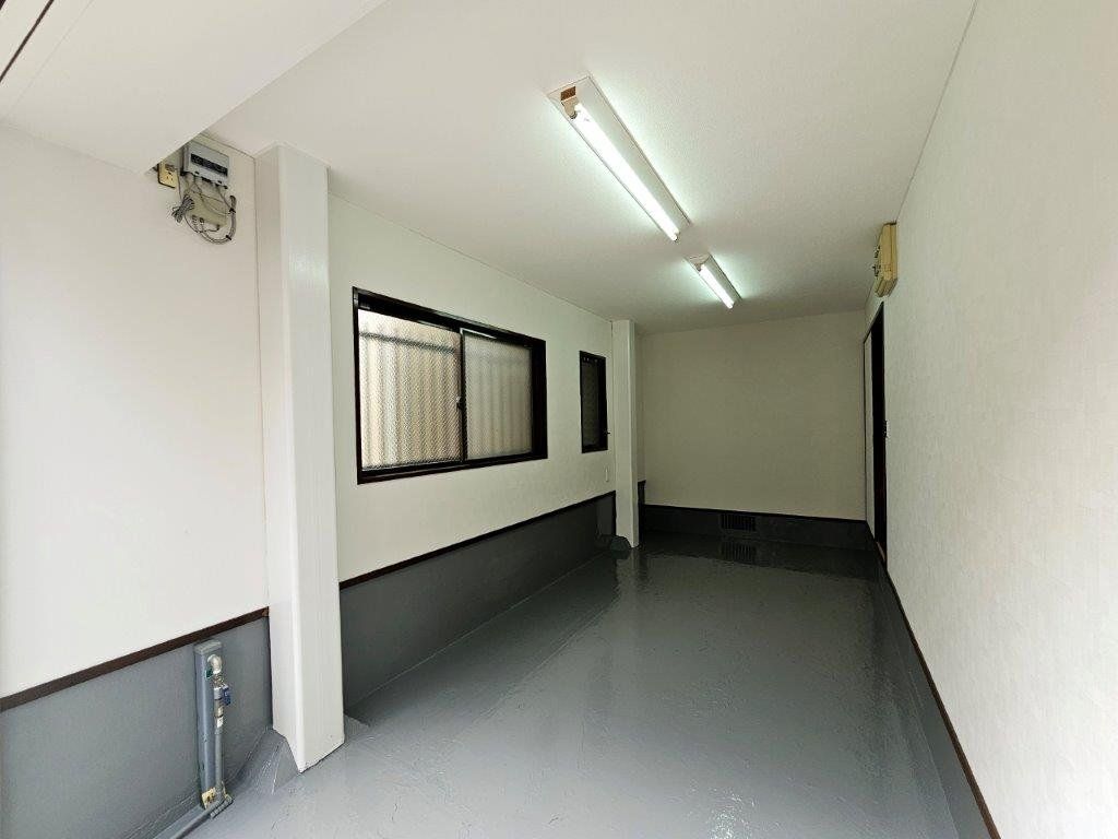 4LDK Steel-Frame House for Sale in Moriguchi, Osaka - Thumbnail 2