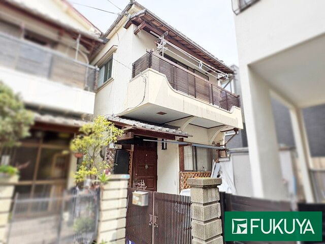 4DK Detached House for Sale in Amagasaki, Hyogo - Image 1