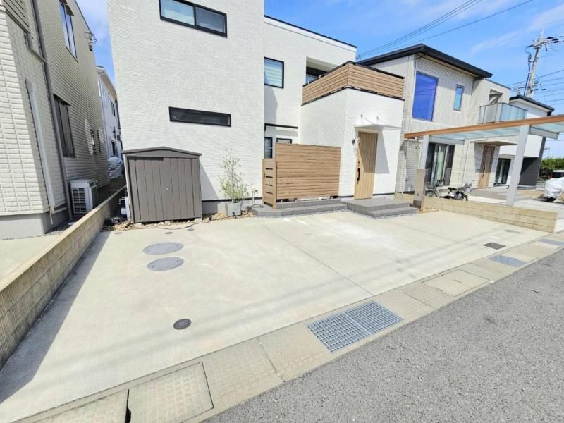 Modern 3LDK Detached House in Sennan City, Osaka - Thumbnail 4