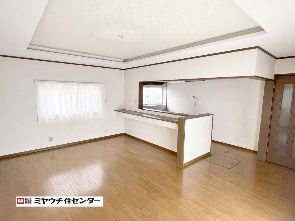 4LDK Detached House in Taishi Town, Osaka - Akiya Bank Property - Thumbnail 2