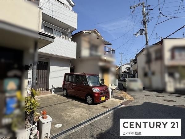 3LDK House for Sale in Takaishi City, Osaka - Thumbnail 2