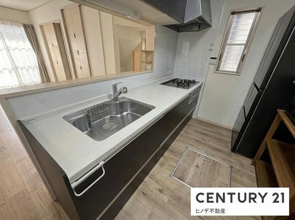 3LDK House for Sale in Takaishi City, Osaka - Thumbnail 3