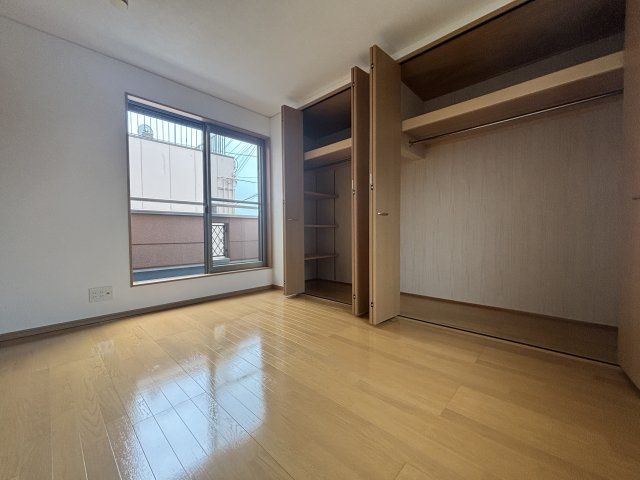 Renovated 4LDK House in Izumi City, Osaka - 90.99 sqm - Thumbnail 2