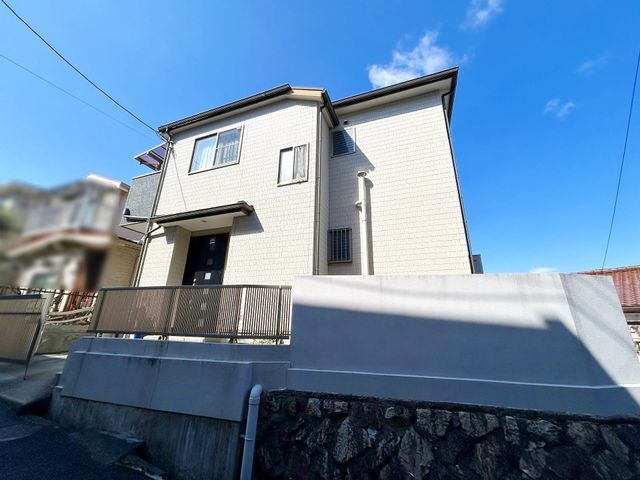 3LDK Detached House for Sale in Minoh, Osaka - Thumbnail 2