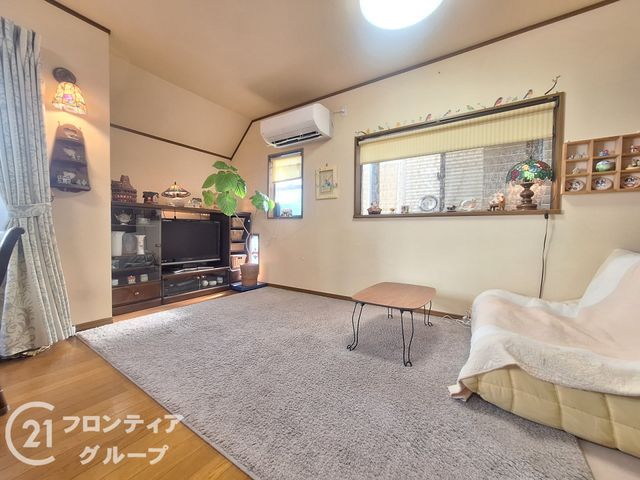3SLDK House for Sale Near Itami Station in Itami City, Hyogo - Thumbnail 3
