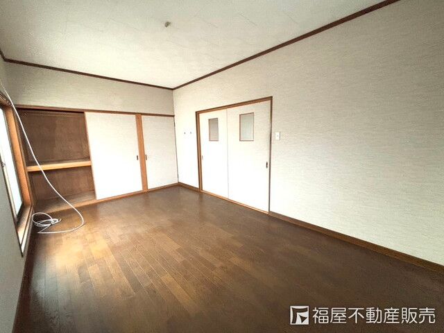 5SLDK Detached House for Sale in Matsubara, Osaka - Thumbnail 3