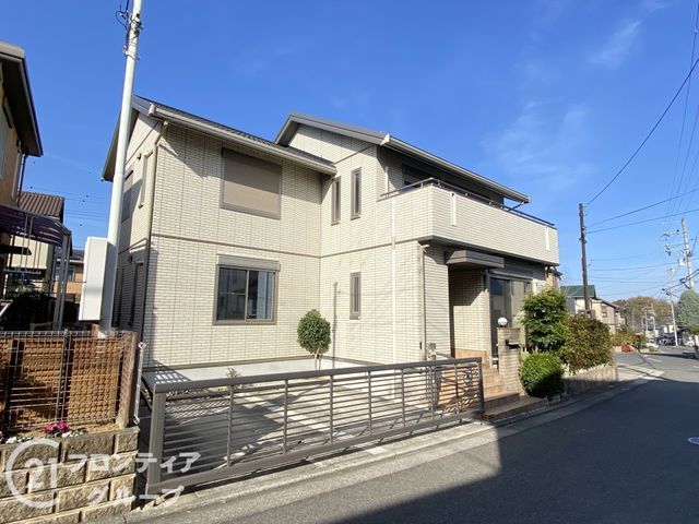 4SLDK Two-Generation House for Sale in Sakai, Osaka - Thumbnail 3