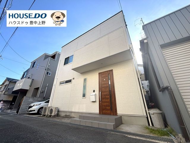 3LDK House for Sale in Toyonaka near Shonai Station - Thumbnail 2