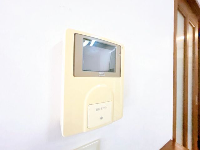4LDK Renovated House in Kadoma City, Osaka Prefecture - Thumbnail 4