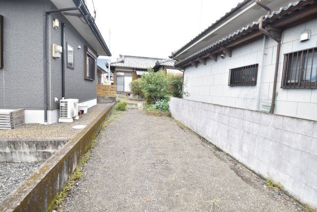 4K Japanese House for Sale in Kanoya City, Kagoshima - 92.96 sqm - Thumbnail 3