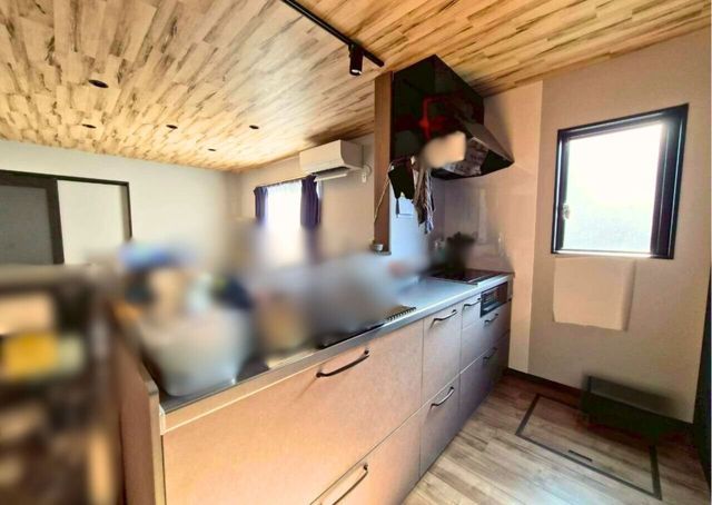 Modern 3SLDK Single-Story Home with Solar in Hofu, Yamaguchi - Thumbnail 3