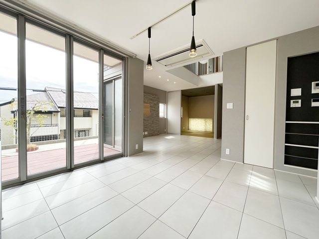 5LDK Modern House in Kobe Nada with Kobe Port View - Thumbnail 2