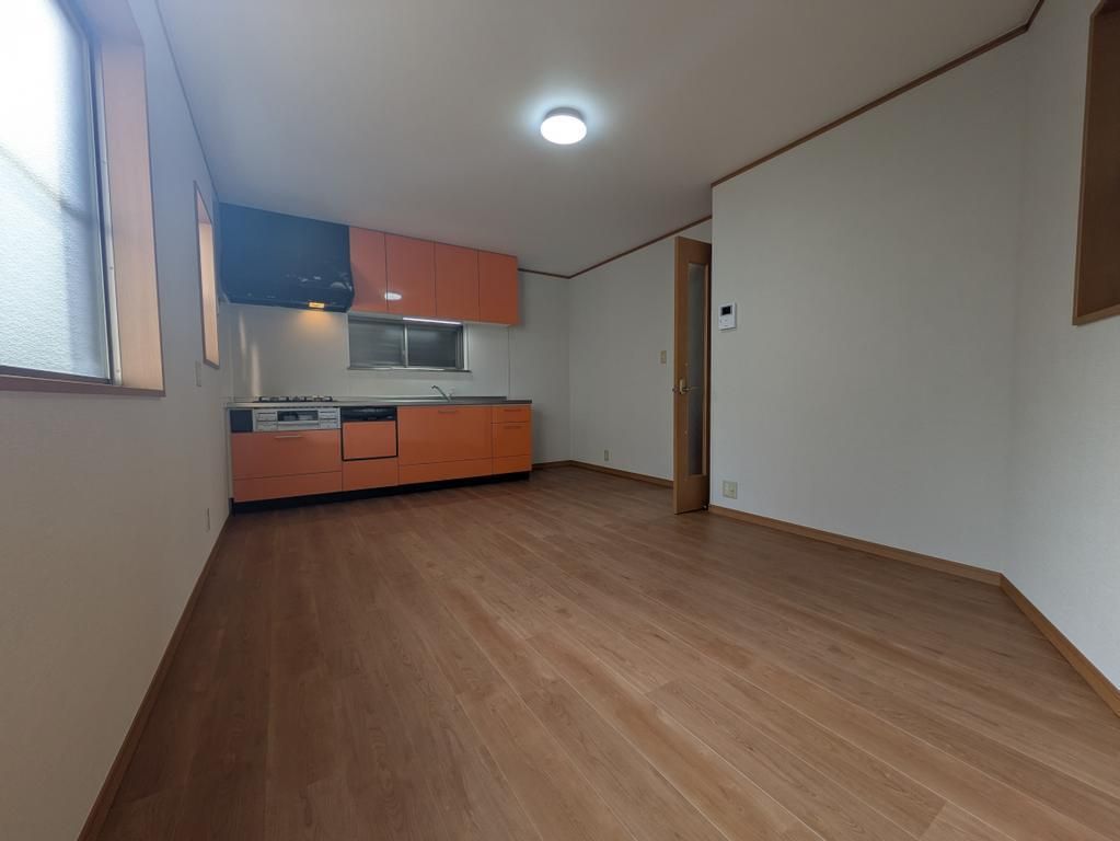 3LDK Detached House Near JR Sojiji Station, Ibaraki, Osaka - Thumbnail 4