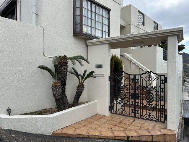 5LDK Family Home in Kobe Tarumi with Parking for 2+ Cars - Thumbnail 3