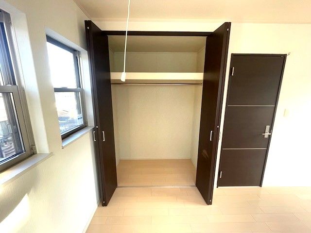 4LDK Detached House for Sale in Shijonawate, Osaka - Thumbnail 4