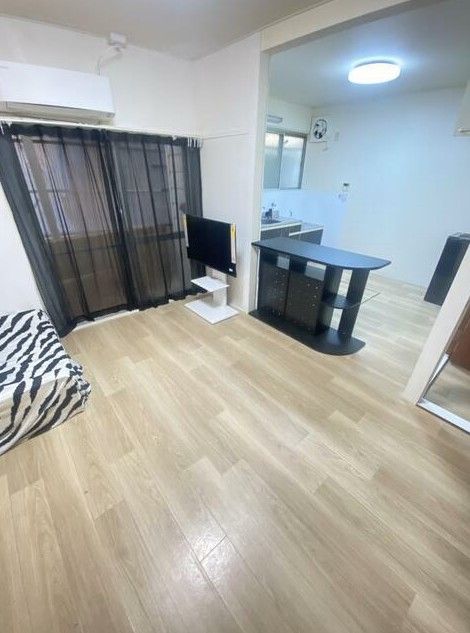 Renovated 4LDK House in Wakayama City Near Kino-kawa Station - Thumbnail 3