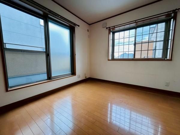 4LDK Detached House in Izumiotsu, Osaka – 77 sqm - Thumbnail 3