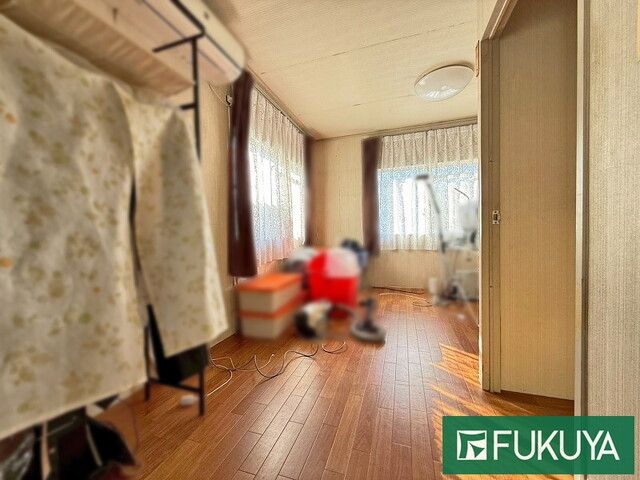 5LDK Used House for Sale in Hirakata, Osaka - 91.93m² - Thumbnail 4