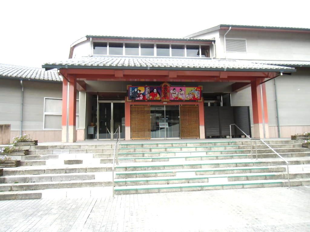 Renovated 5LDK House for Sale in Nose, Osaka - Thumbnail 2