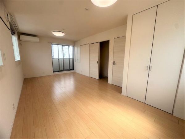 2017-Built 3-Story House near Konanyamate Station, Kobe - Thumbnail 4