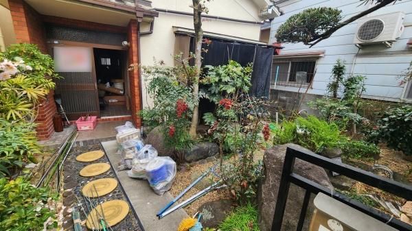 5DK Detached House for Sale in Higashi-Osaka, Osaka - Thumbnail 2