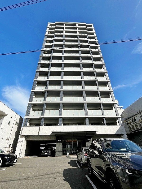 2LDK Apartment for Rent Near Minami-Kokura Station in Kitakyushu - Thumbnail 3