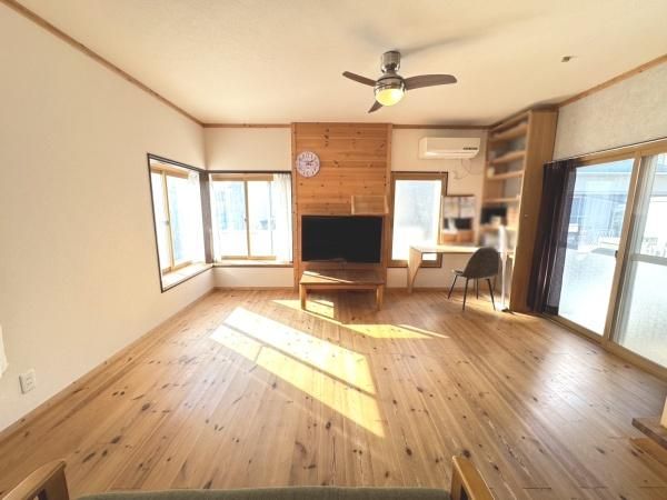 Renovated 3LDK House for Sale in Kakogawa City, Hyogo - Thumbnail 2